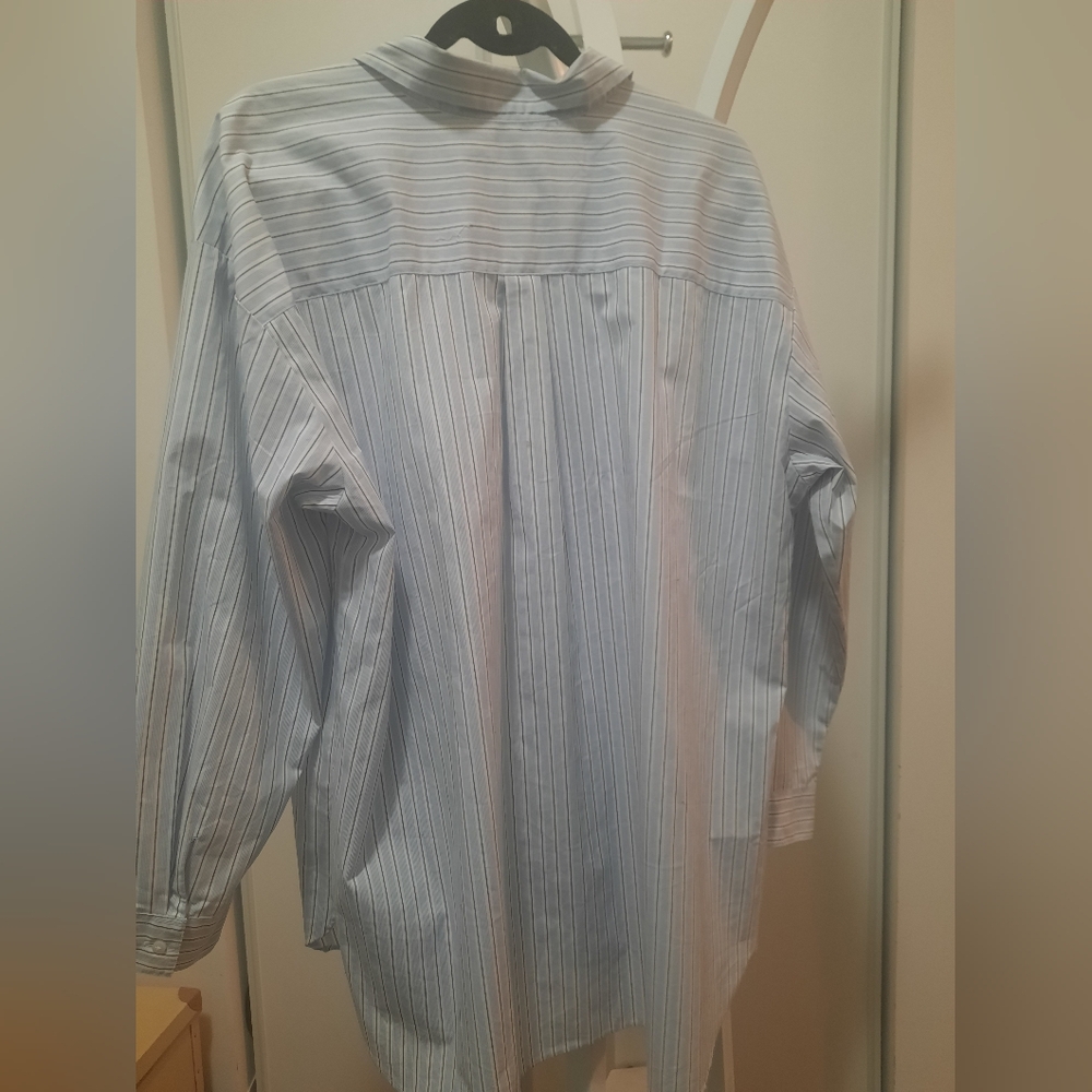 Blouse - Picture 2 of 2